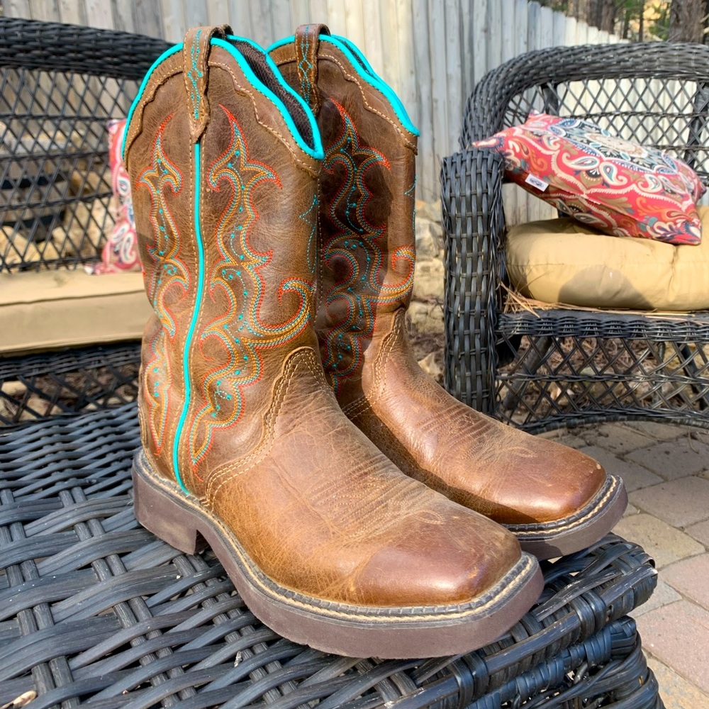 Justin Boots Raya’s in Tan